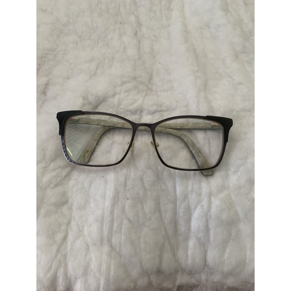 Ted Baker B245 NAV 52-16-135 B:39 Ivory Black Glasses - Frames Only